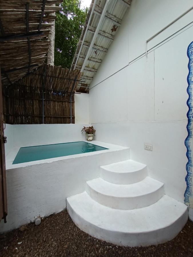 Hostel Calaila Varkala Exterior photo
