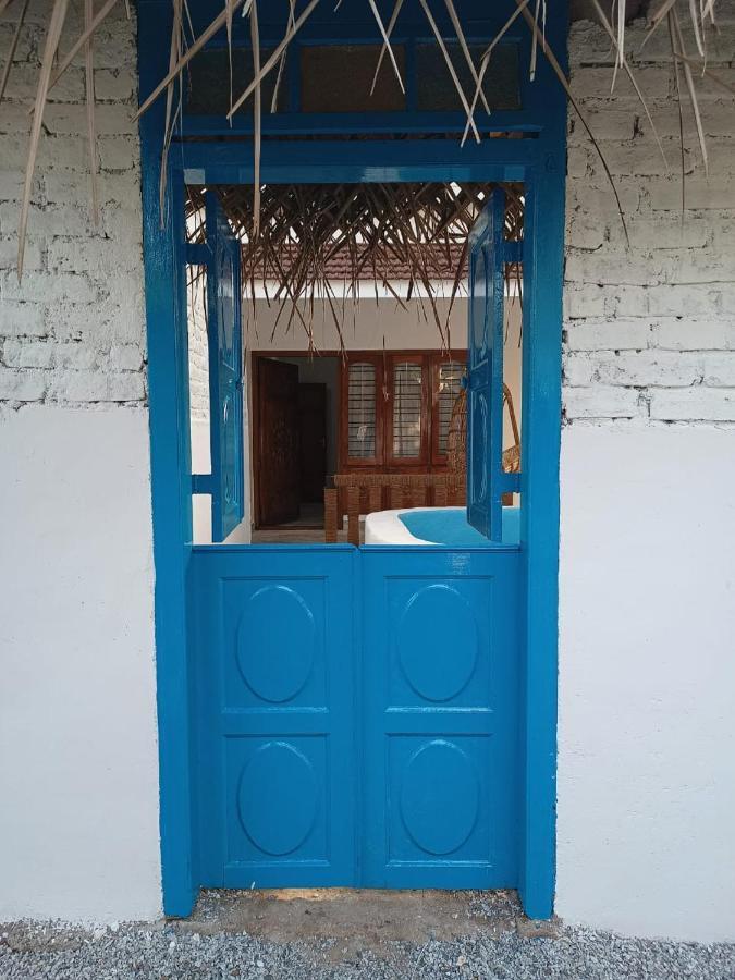 Hostel Calaila Varkala Exterior photo