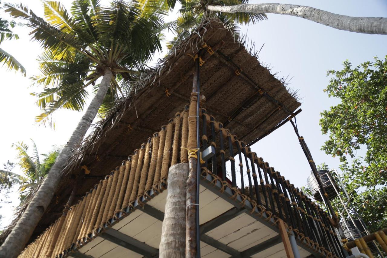 Hostel Calaila Varkala Exterior photo